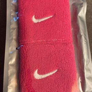 Nike Wristbands *UNISEX* OSFM